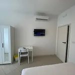 فندق Primo مارتْشانا مارينا